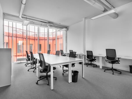 Berlin, Spaces Alte Post, Karl-Marx-Straße 97-99 in Berlin