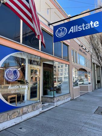 Images Austin Young: Allstate Insurance