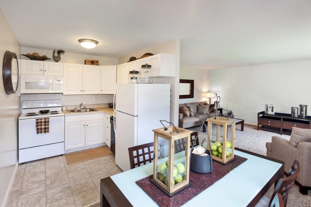 Images Valley Park Apartment Homes