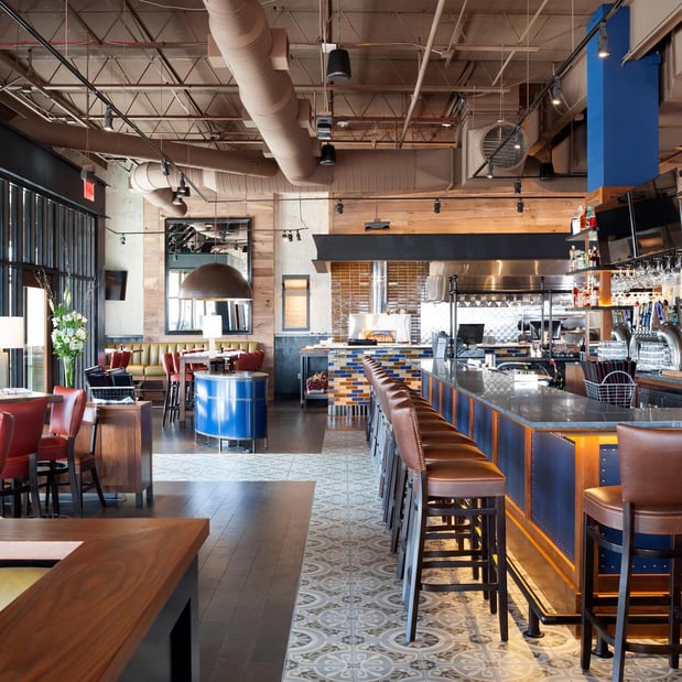 Images Burtons Grill & Bar