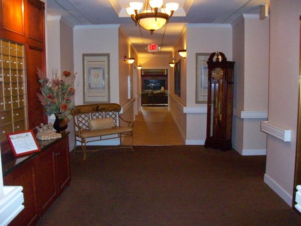 Images The Avenue of Upper Arlington