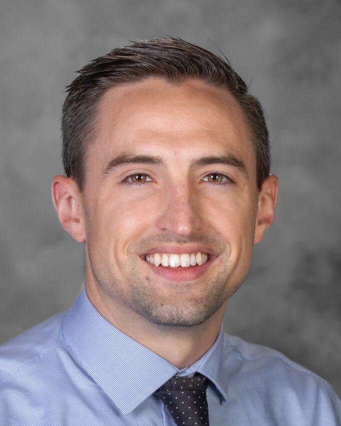 Kyle Allen Barnack, MD - Saint Petersburg, FL - Critical Care Medicine, Critical Care Specialist