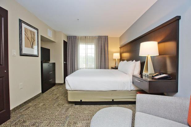 Images Staybridge Suites Austin South Interstate Hwy 35 by IHG