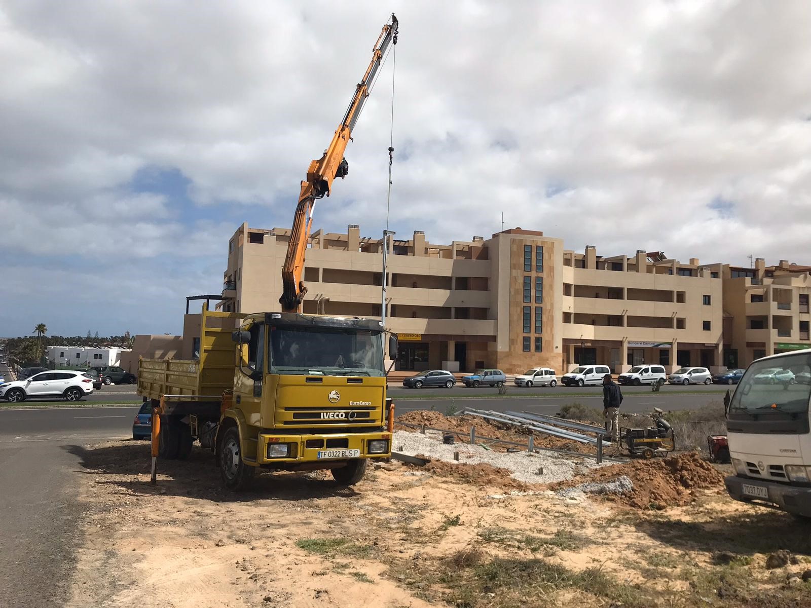 Images Transportes y Grúas Sisi