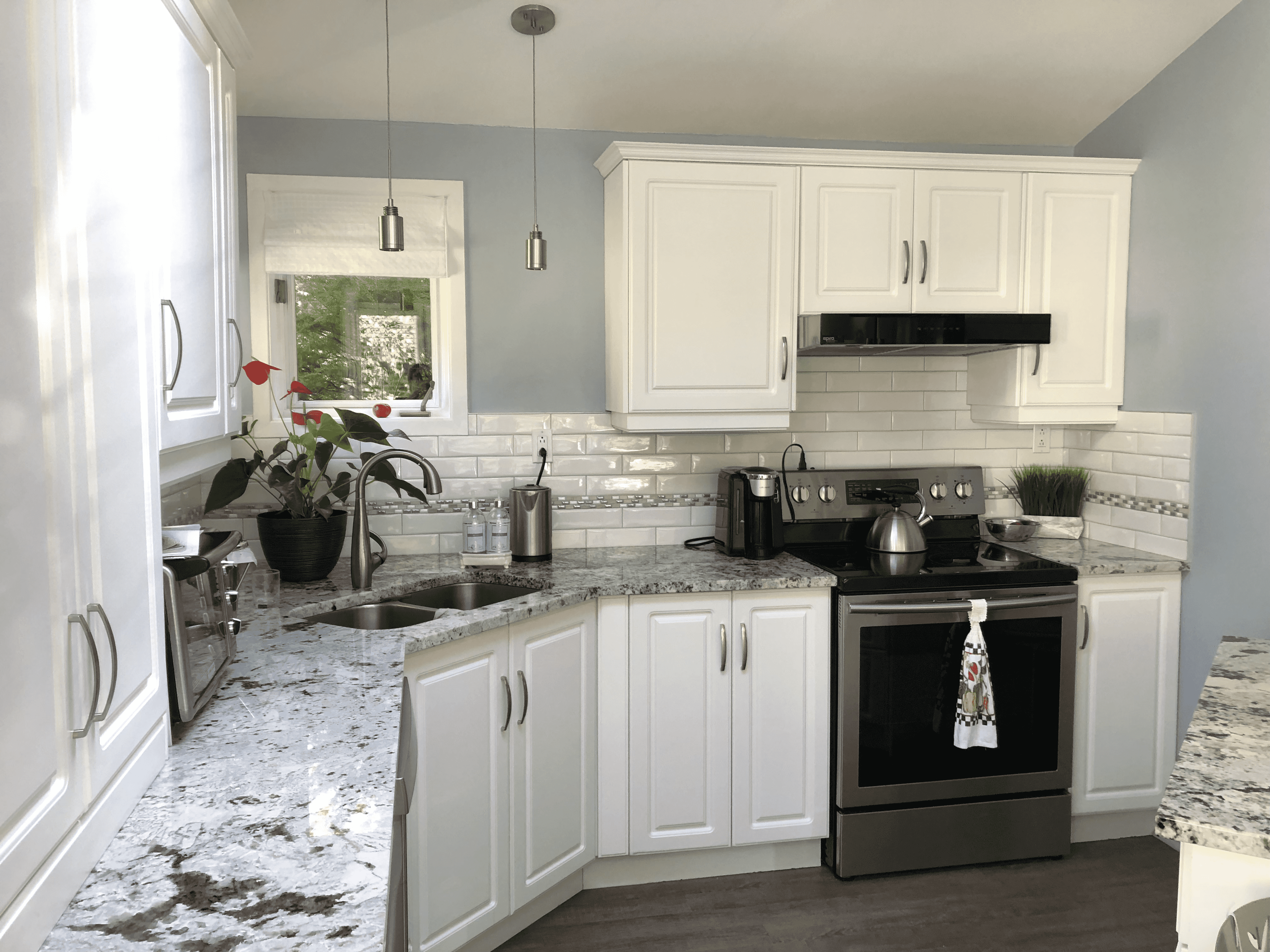 Images Finition Jaro | Spécialiste en relooking et rénovation de cuisines | Estrie