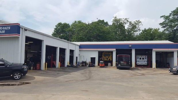 Images Benefield Automotive