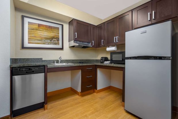Images Homewood Suites by Hilton Newark-Fremont