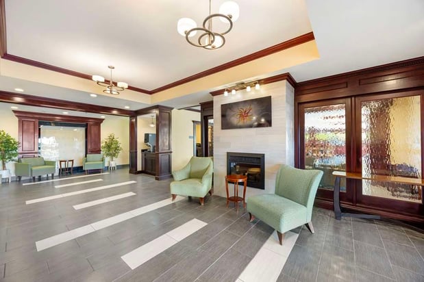 Images Best Western Plus Pratt