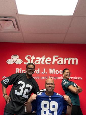 Images Richard Moore - State Farm Insurance Agent
