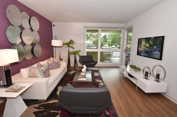 Images Metropolis Apartments