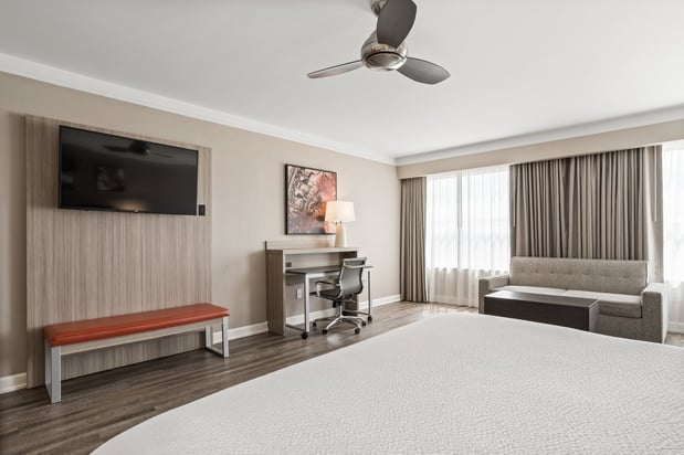 Images Holiday Inn Baton Rouge College Drive I-10 by IHG