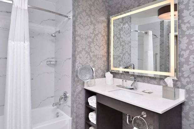 Images DoubleTree by Hilton Utica