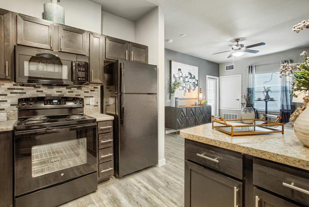 Images Urban Oaks at Conroe