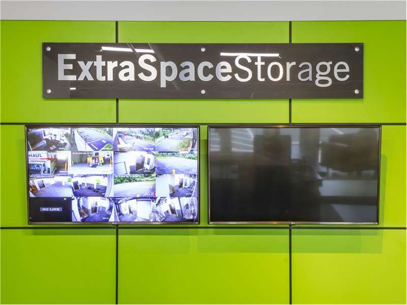 Security Screens - Extra Space Storage at 8130 Oak St, Manassas, VA 20111