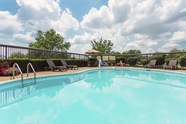 Images Hampton Inn Manassas