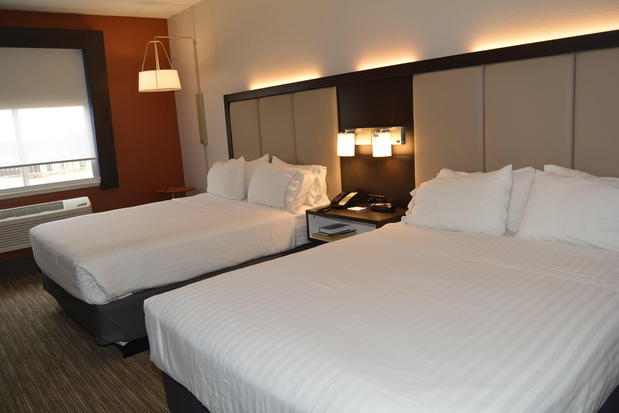 Images Holiday Inn Express & Suites Abilene by IHG