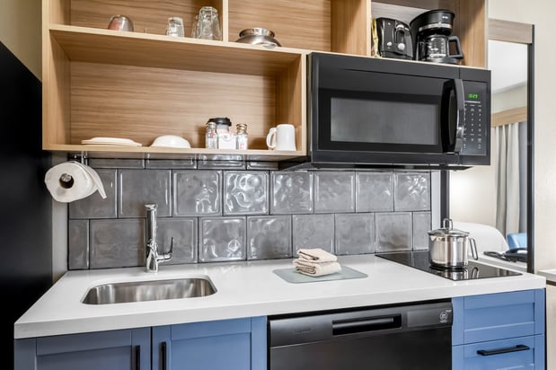 Images Candlewood Suites Victoria by IHG