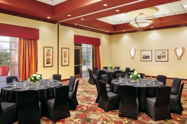 Images Embassy Suites by Hilton Charlotte Concord Golf Resort & Spa