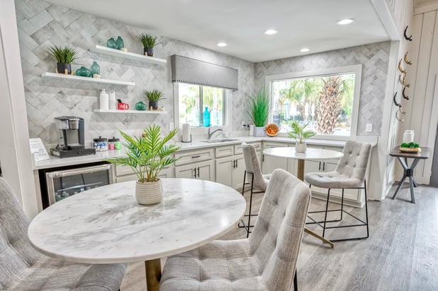 Images Dwell at Greenridge Apartments