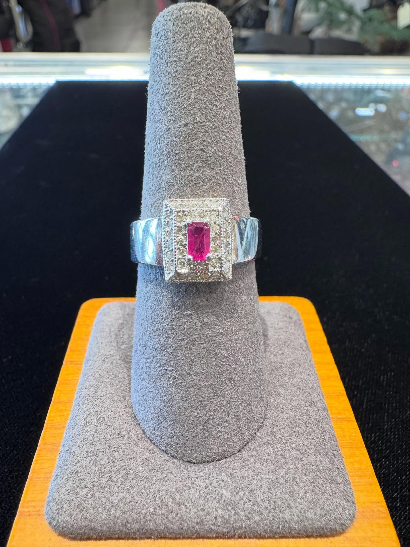 Mo Money Pawn Shop Image