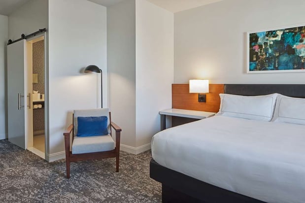 Images The Fort Sutter Hotel Sacramento, Tapestry Collection by Hilton