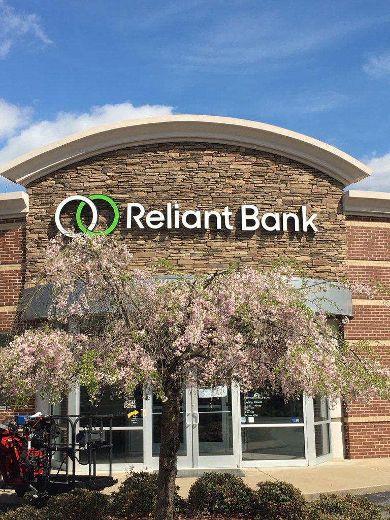 Reliant Bank Photo