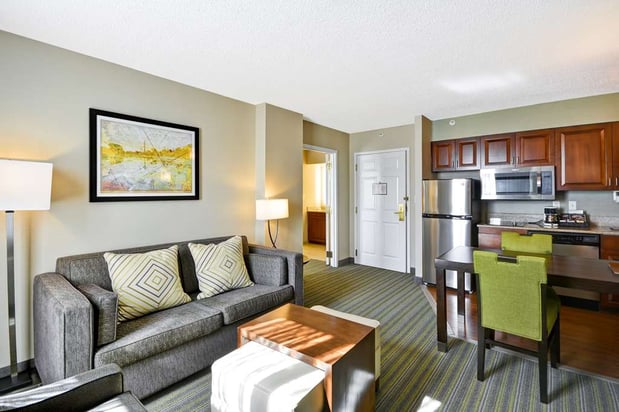 Images Homewood Suites by Hilton Dulles Int'l Airport