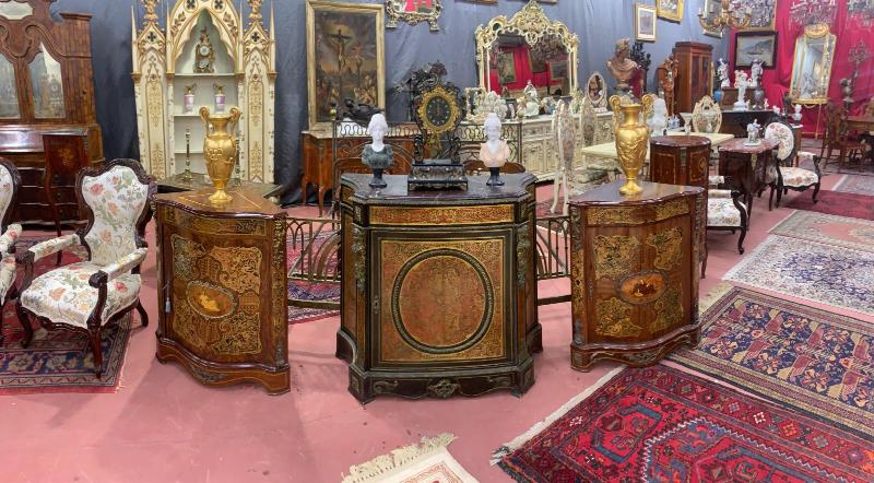 Images Antonio Antiques