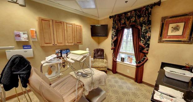 Images North Atlanta Center for Cosmetic & Implant Dentistry