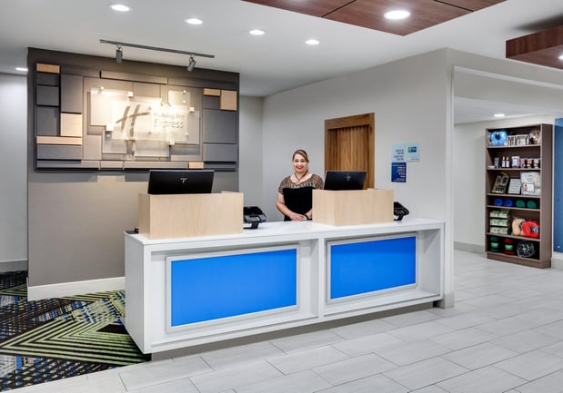 Images Holiday Inn Express & Suites San Antonio NW Near Seaworld by IHG