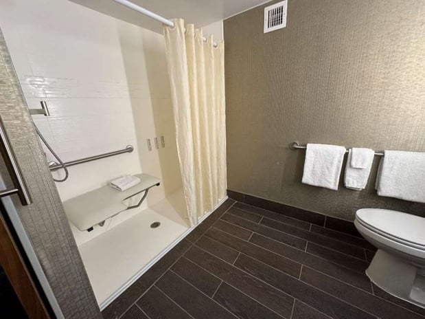 Images Skyline Hotel Detroit Airport, SureStay Collection by BW