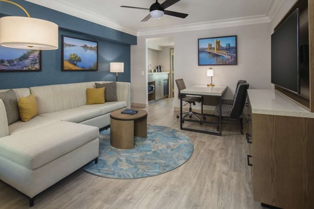 Images Embassy Suites by Hilton Sacramento Riverfront Promenade