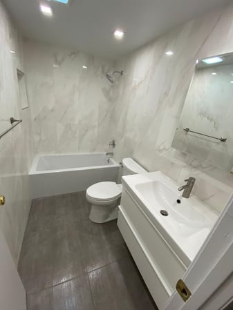 Images WVC Group LLC