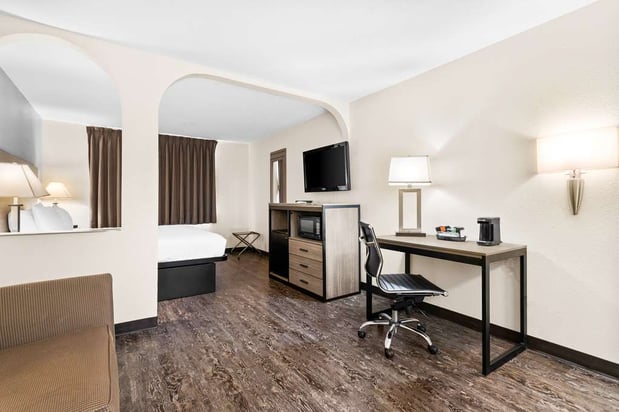 Images SureStay by Best Western Albuquerque Midtown