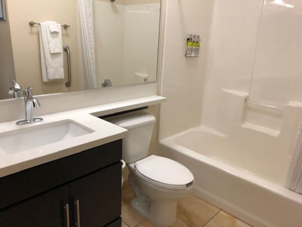 Images Candlewood Suites Fort Wayne - NW by IHG