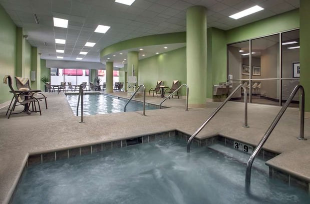 Images Hampton Inn & Suites Milwaukee Downtown
