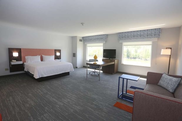 Images Hampton Inn Owego