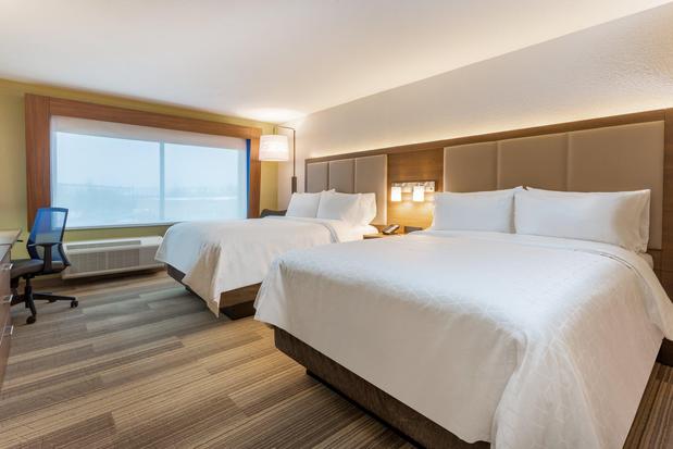 Images Holiday Inn Express & Suites Florence - Cincinnati Airport by IHG