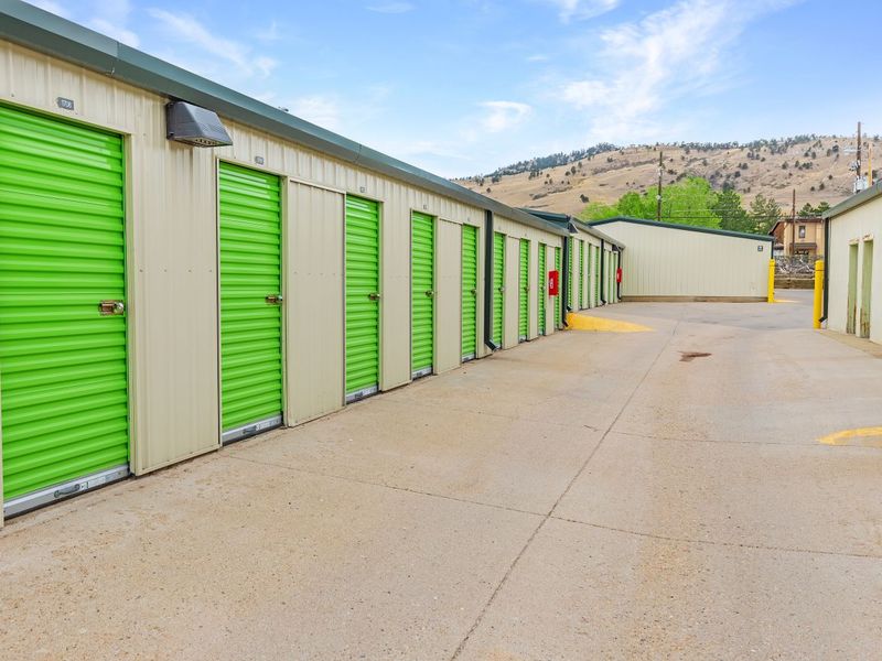 3475_Exterior Units