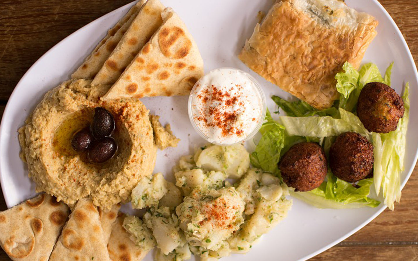 Yummy's Greek Cafe Photo