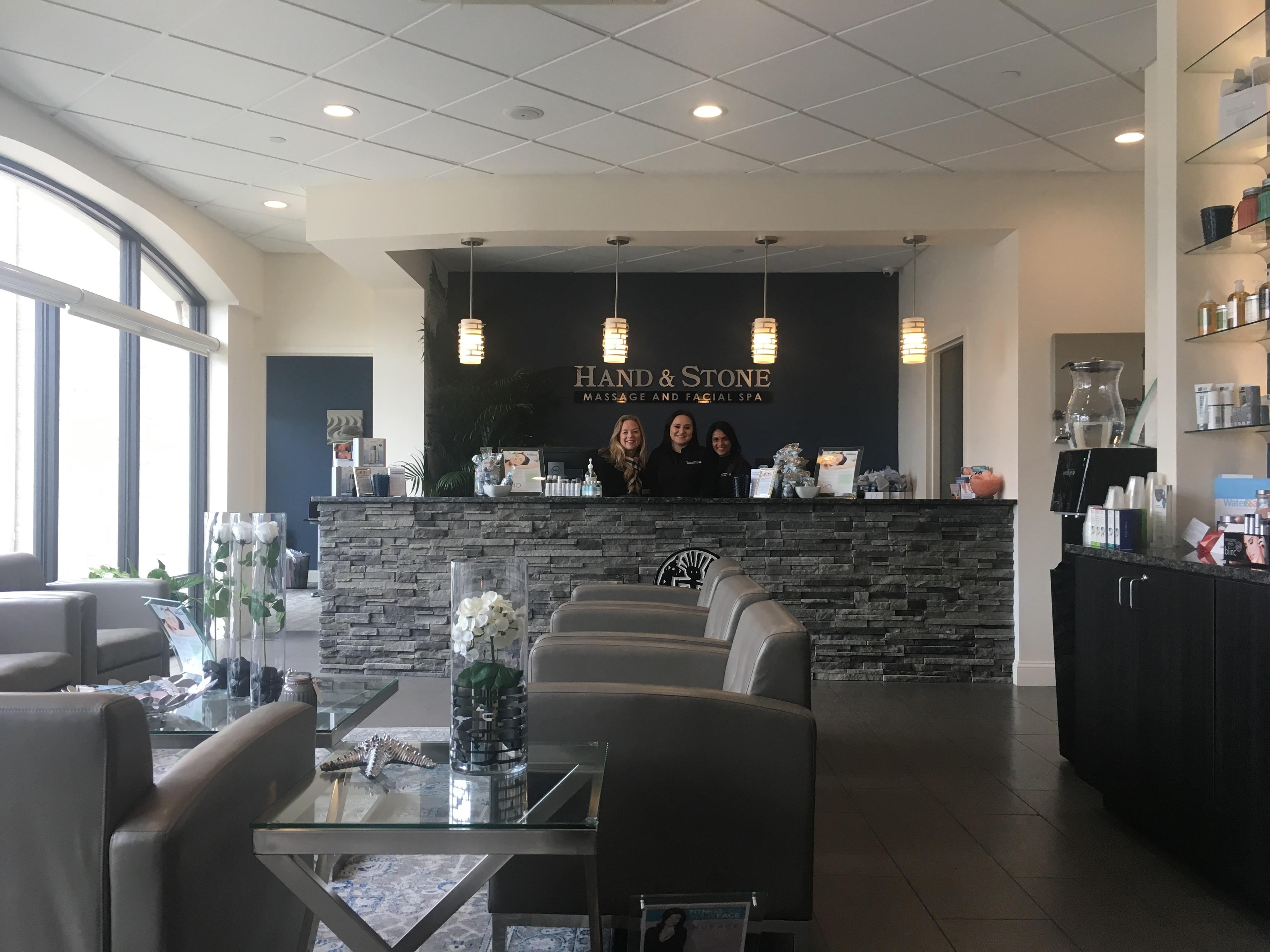 Spa in NY Babylon 11702 Hand & Stone Massage and Facial Spa 124 East Main Street Suite 102 (631)237-8134