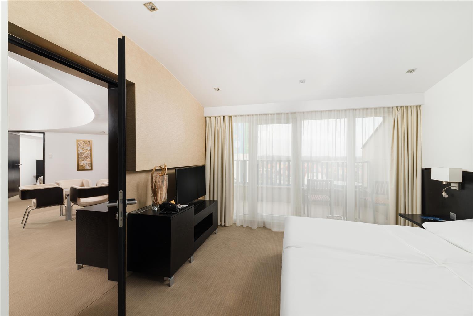 Images Park Inn by Radisson Sárvár Resort & Spa