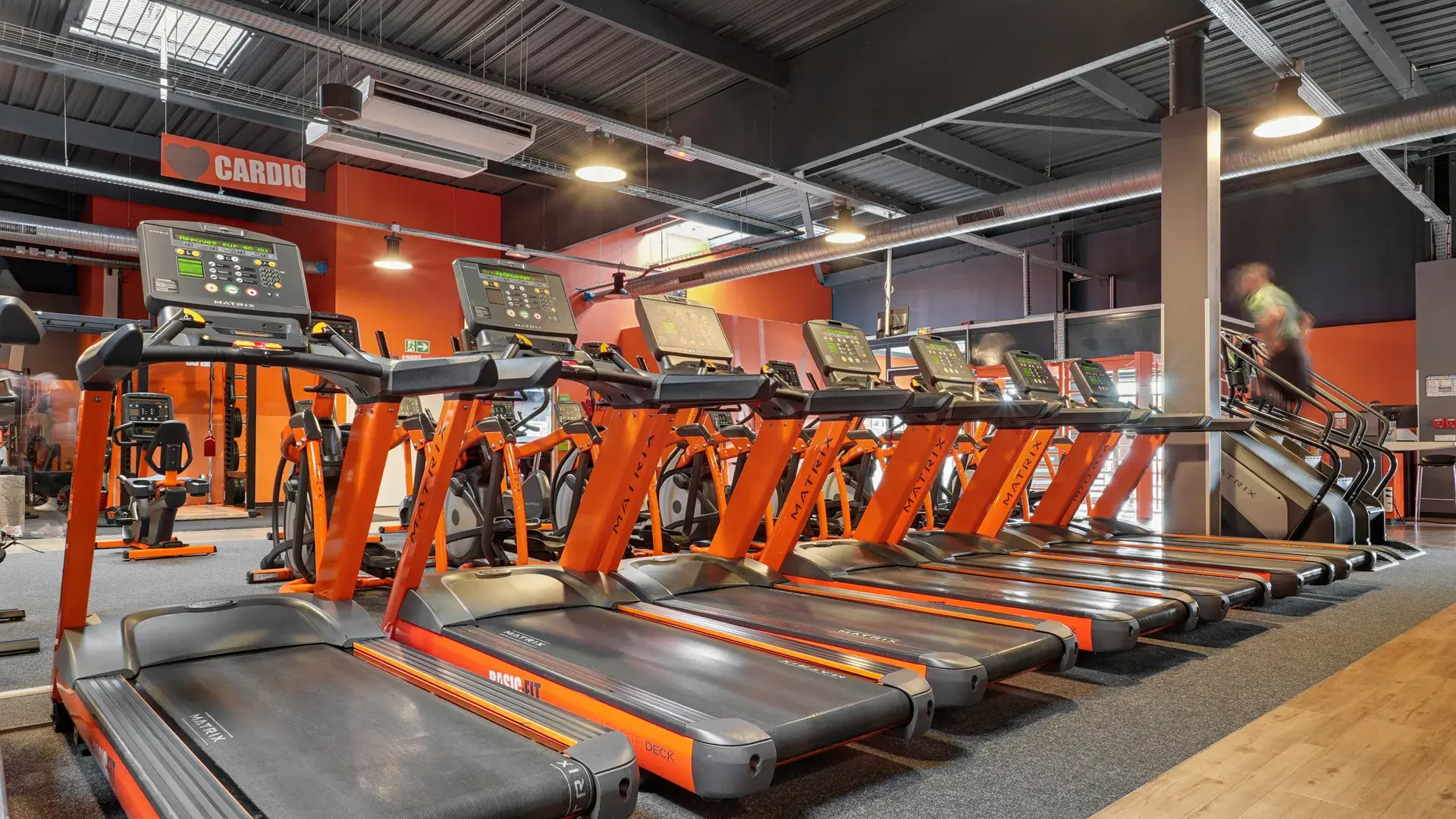 Images Basic-Fit 24/7