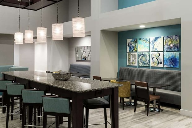 Images Hampton Inn & Suites Panama City Beach-Pier Park Area