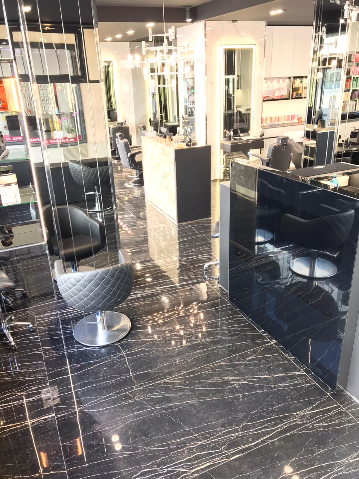 Youssef Plattenleger, Im Margarethental 7 in Binningen