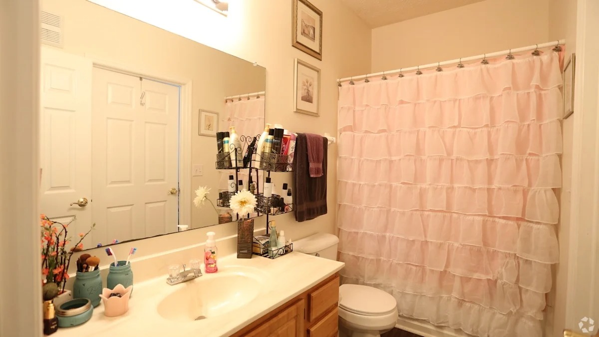 Luxurious Bathroom