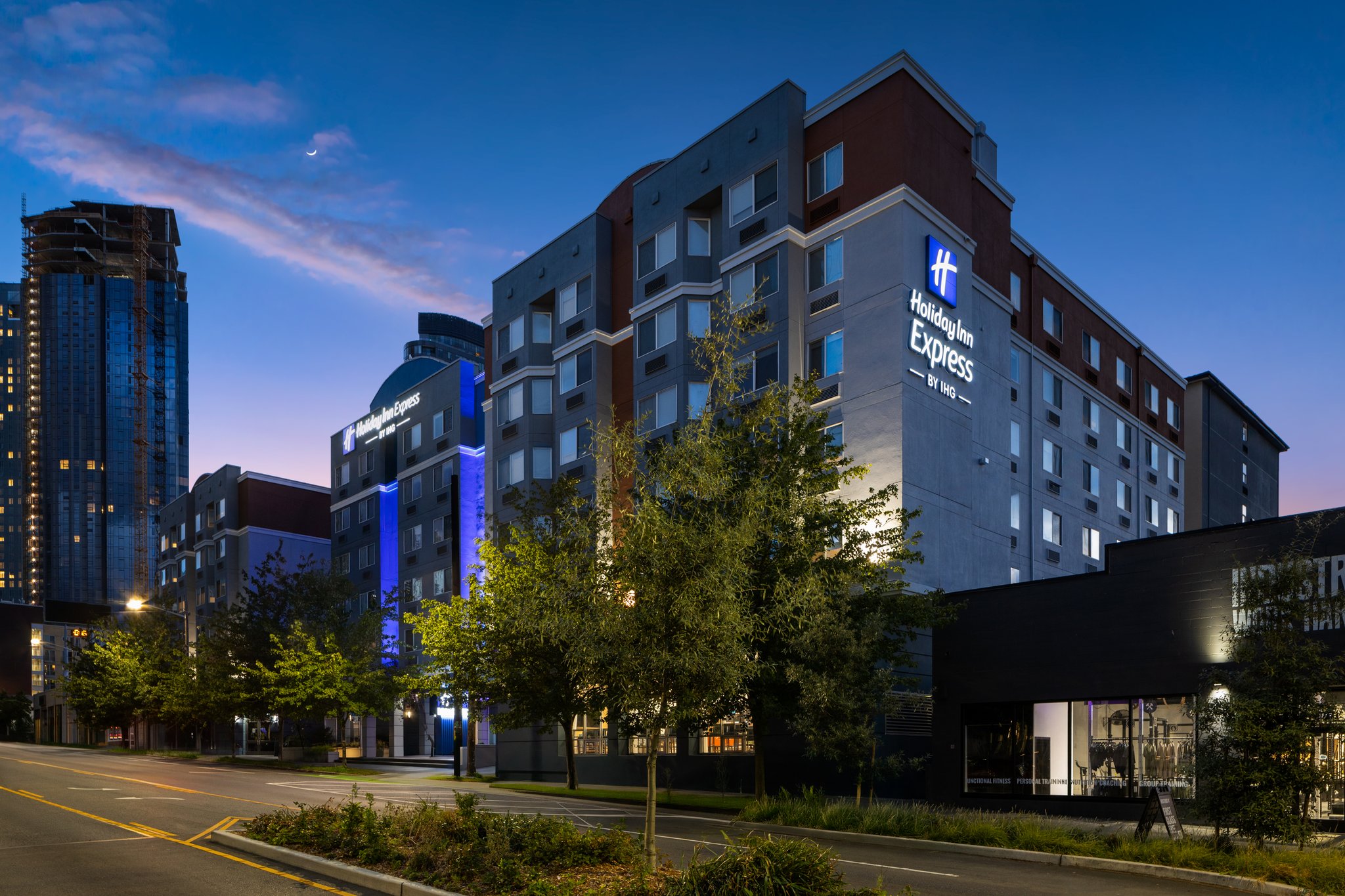 Holiday Inn Express & Suites Seattle Downtown - Lake Union by IHG