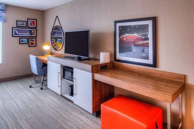Images Hampton Inn & Suites Wixom