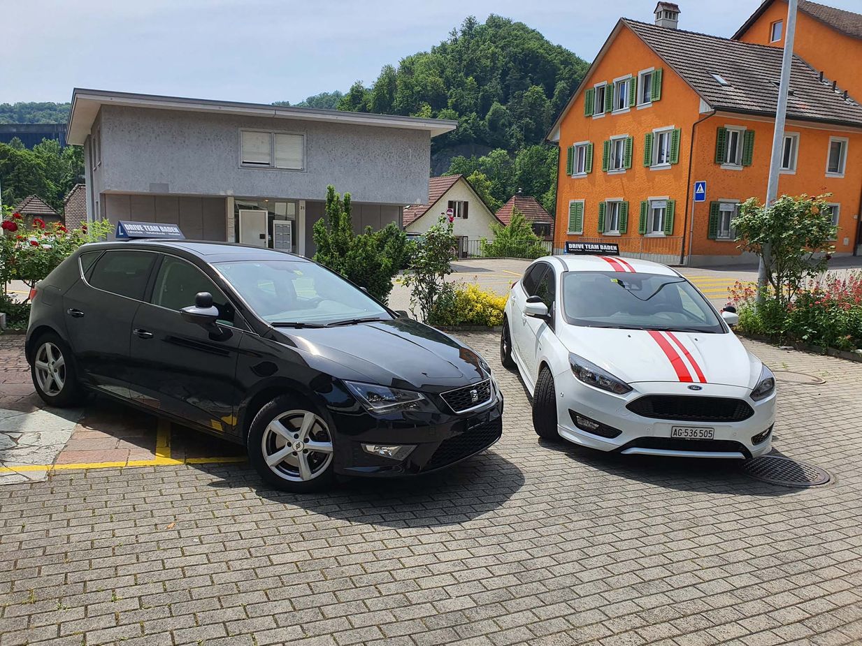 Fahrschule Sasa, Landstrasse 68 in Rieden AG