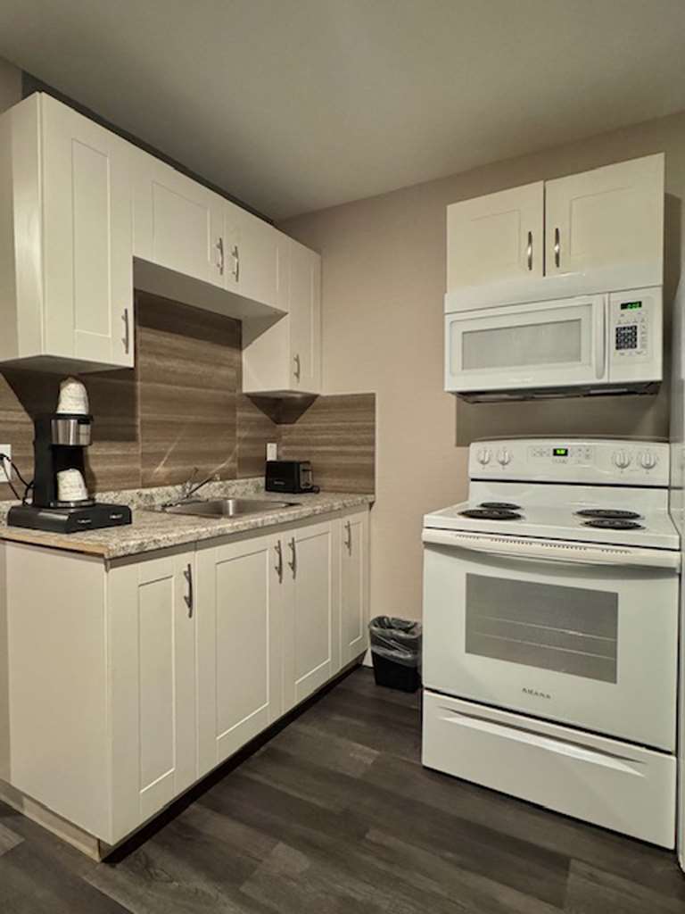 Images Big Bird Inn Wawa, SureStay Collection by Best Western